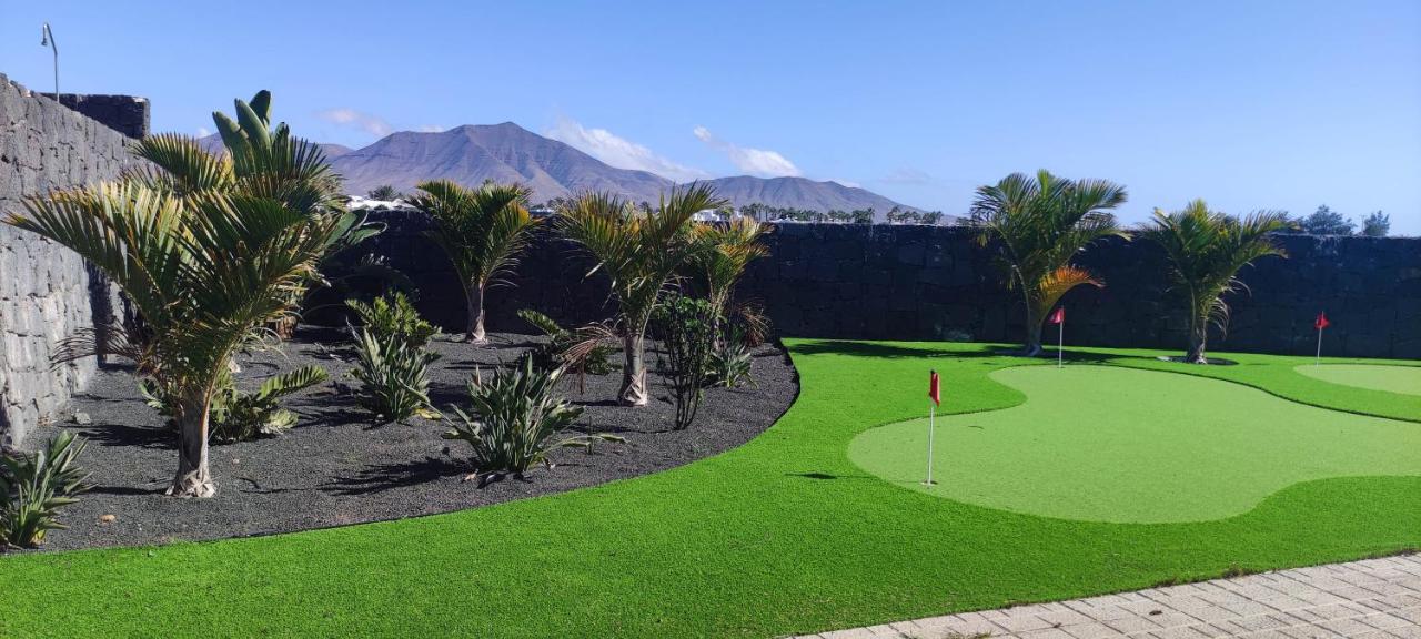Villa Esmeralda Playa Blanca  Eksteriør billede