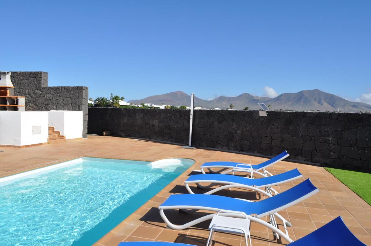 Villa Esmeralda Playa Blanca  Eksteriør billede