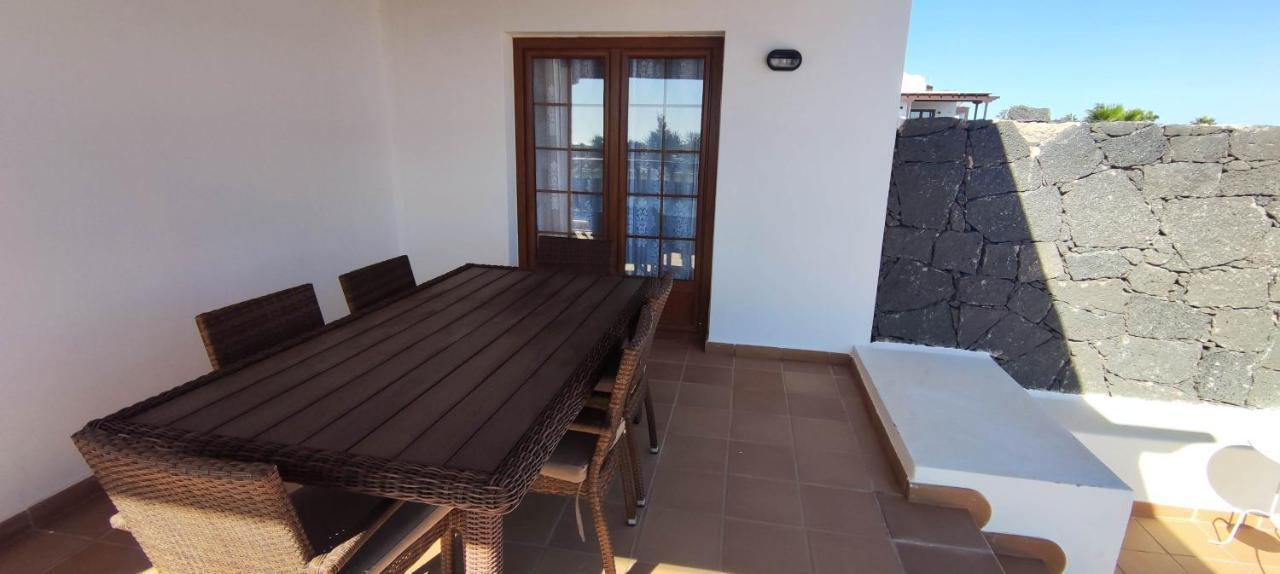 Villa Esmeralda Playa Blanca  Eksteriør billede