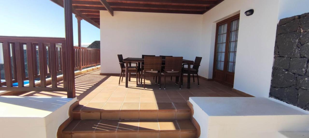 Villa Esmeralda Playa Blanca  Eksteriør billede